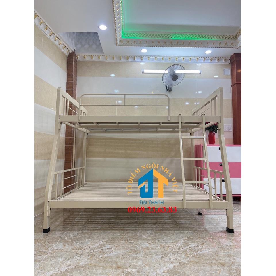 Giường sắt 2 tầng hộp trên 1m4 dưới 1m6 - Đại Thành