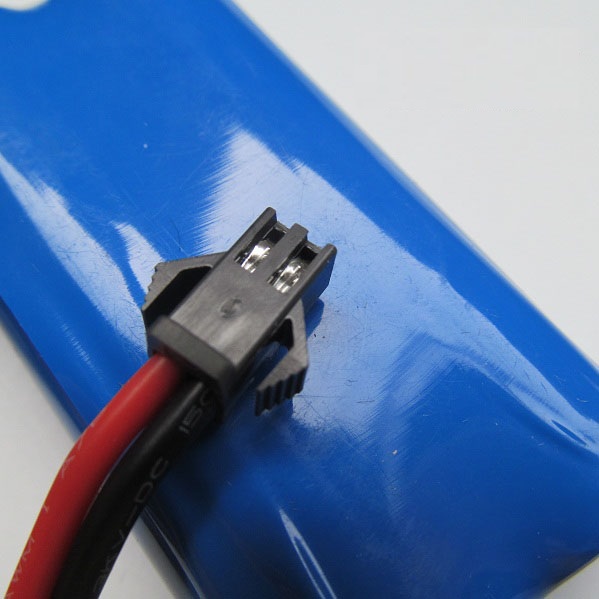 Pin sạc 2S 18650 7.4V dung lượng 1500mAh chân cắm càng cua đen SM 2P
