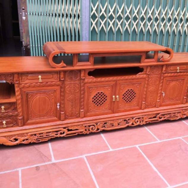 Kệ tivi mõ lồi sừng trâu gỗ hương đá