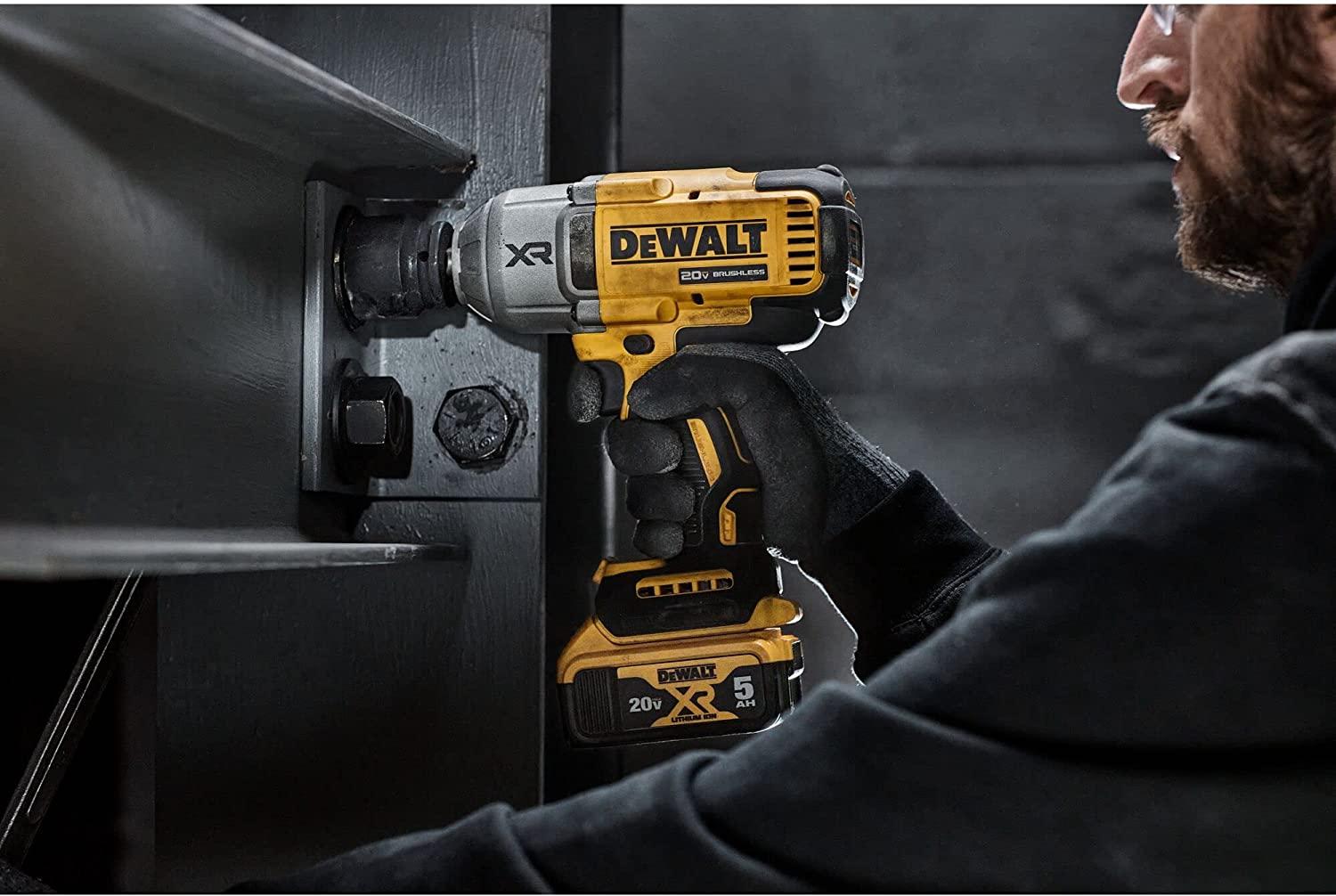 MÁY SIẾT BULONG CẦM TAY 20V DEWALT DCF900M2 - HÀNG CHÍNH HÃNG