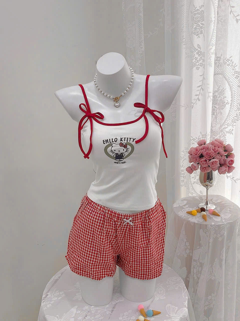 Bộ Đồ Ngủ Hello Kitty Cotton Hai Dây Quần Ngắn Đính Nơ Lưng Chun