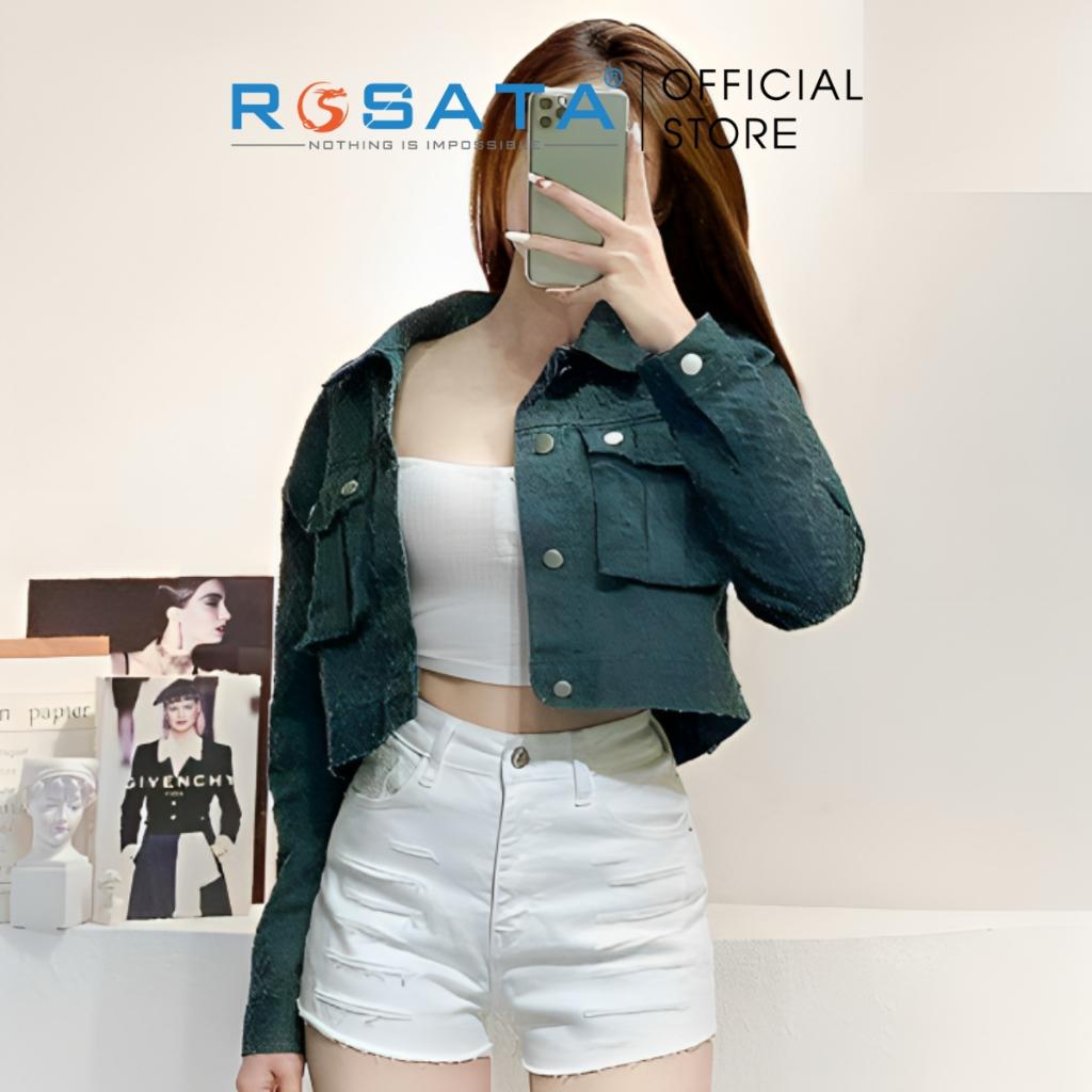 Áo khoác nữ ROSATA K18 croptop jeans túi hộp cao cấp dài tay màu xanh Freesize thoáng mát xuất xứ Việt Nam