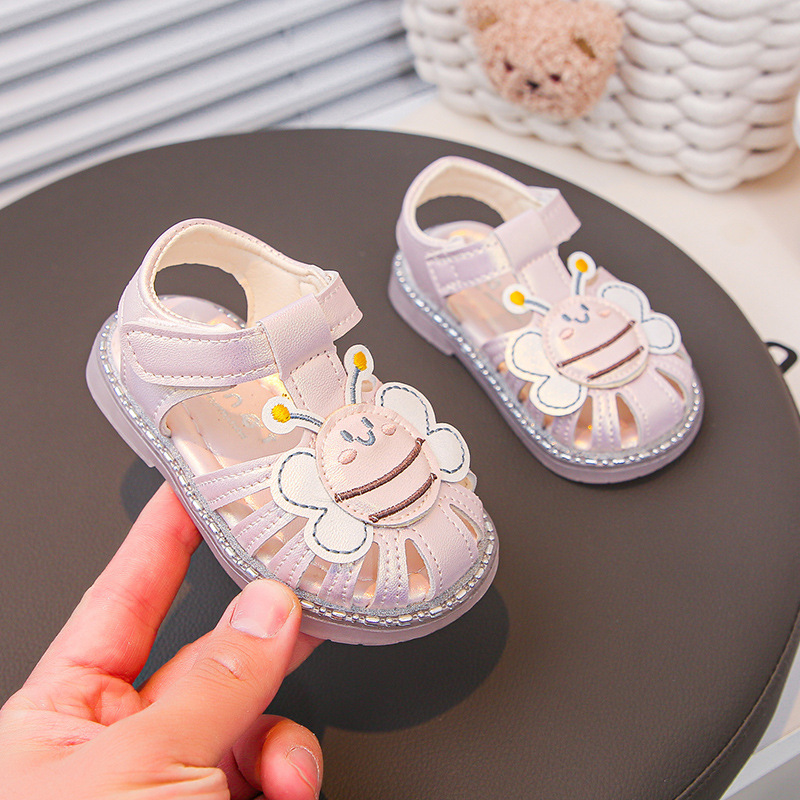 Giày Sandal quai hậu tập đi cho bé phong cách dễ thương  – GSD9158