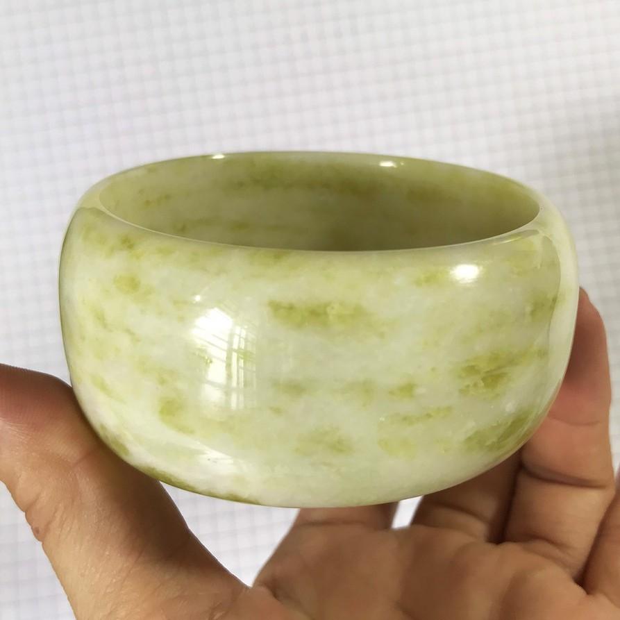 Vòng tay ngọc tự nhiên màu vàng chanh cho người mệnh Thủy và Kim cao 3.0cm