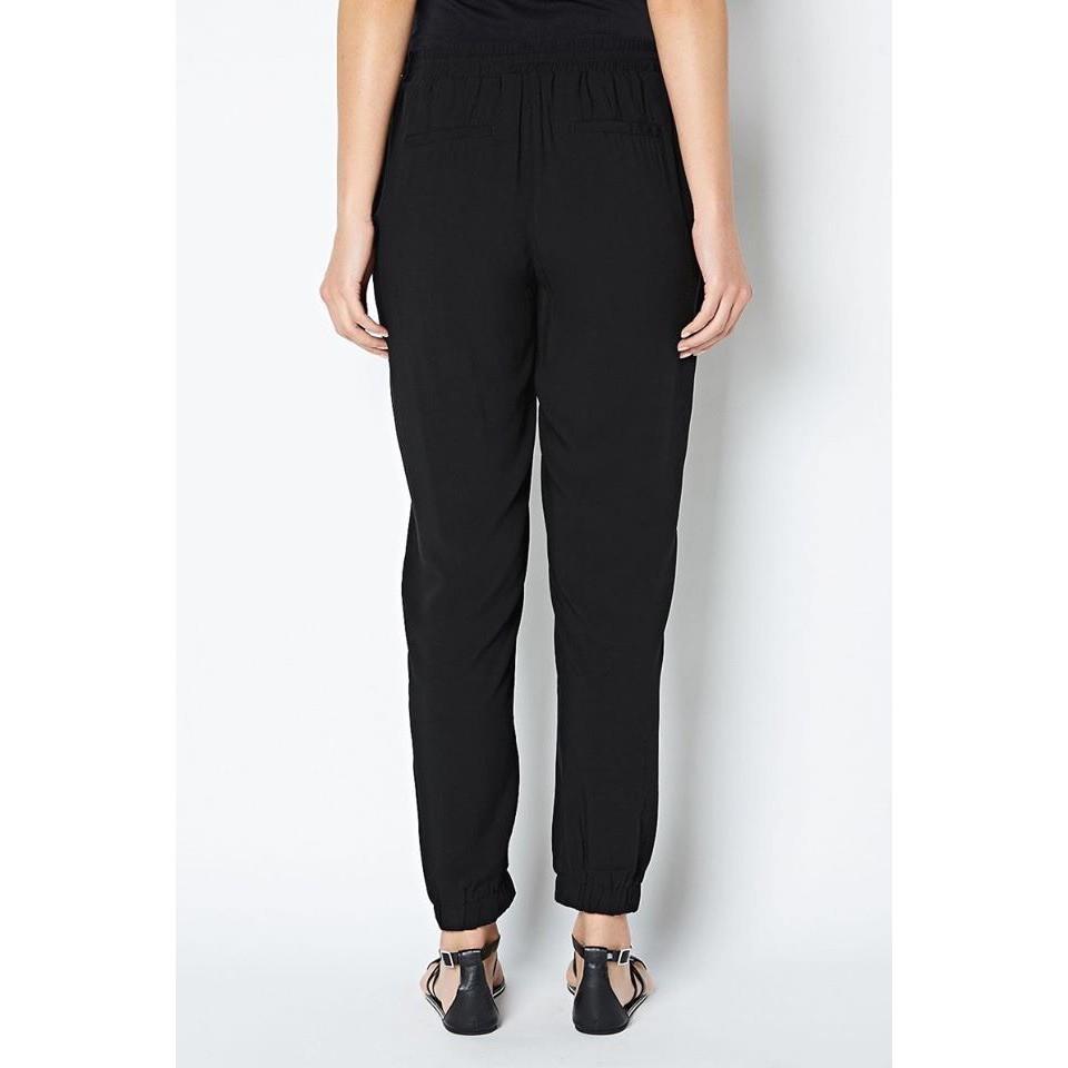 Quần jogger đen xuất xịn