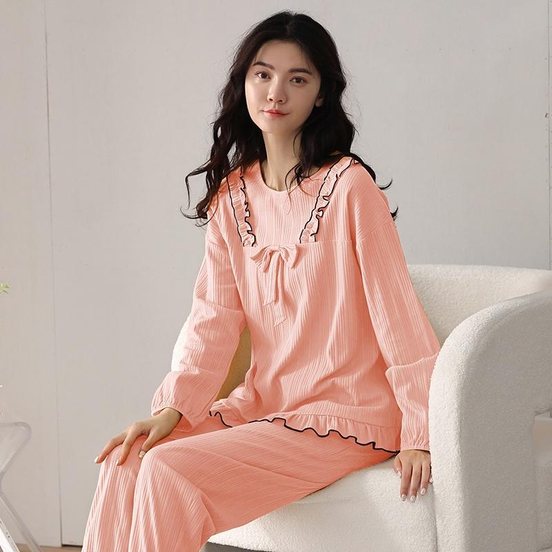 Đồ bộ Thu Đông nữ mới nhất, vải cotton 100% mềm mại thoáng khí, màu hồng tôn da, họa tiết và thiết kế độc