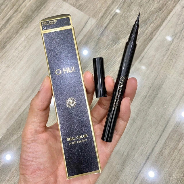 Bút Kẻ Viền Mắt Nước Ohui Real Color Eyeliner