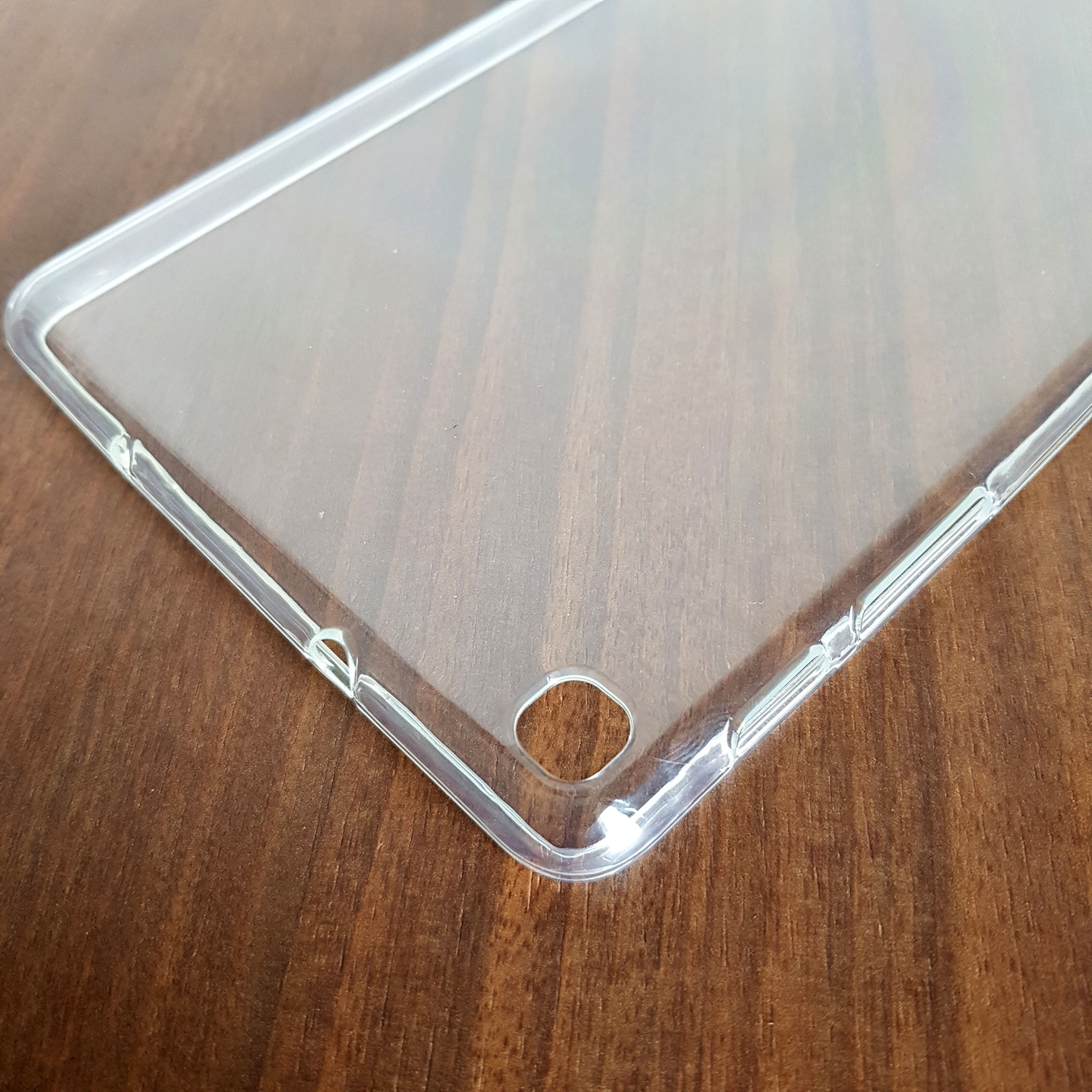 Ốp lưng silicon trong suốt cho Samsung Galaxy Tab A Plus 8.0 inch 2019 P205 - Hàng nhập khẩu