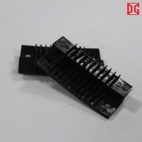 Nhựa chắn gió 14x36 | Vật tư nhựa ngành cửa | DG Plastic