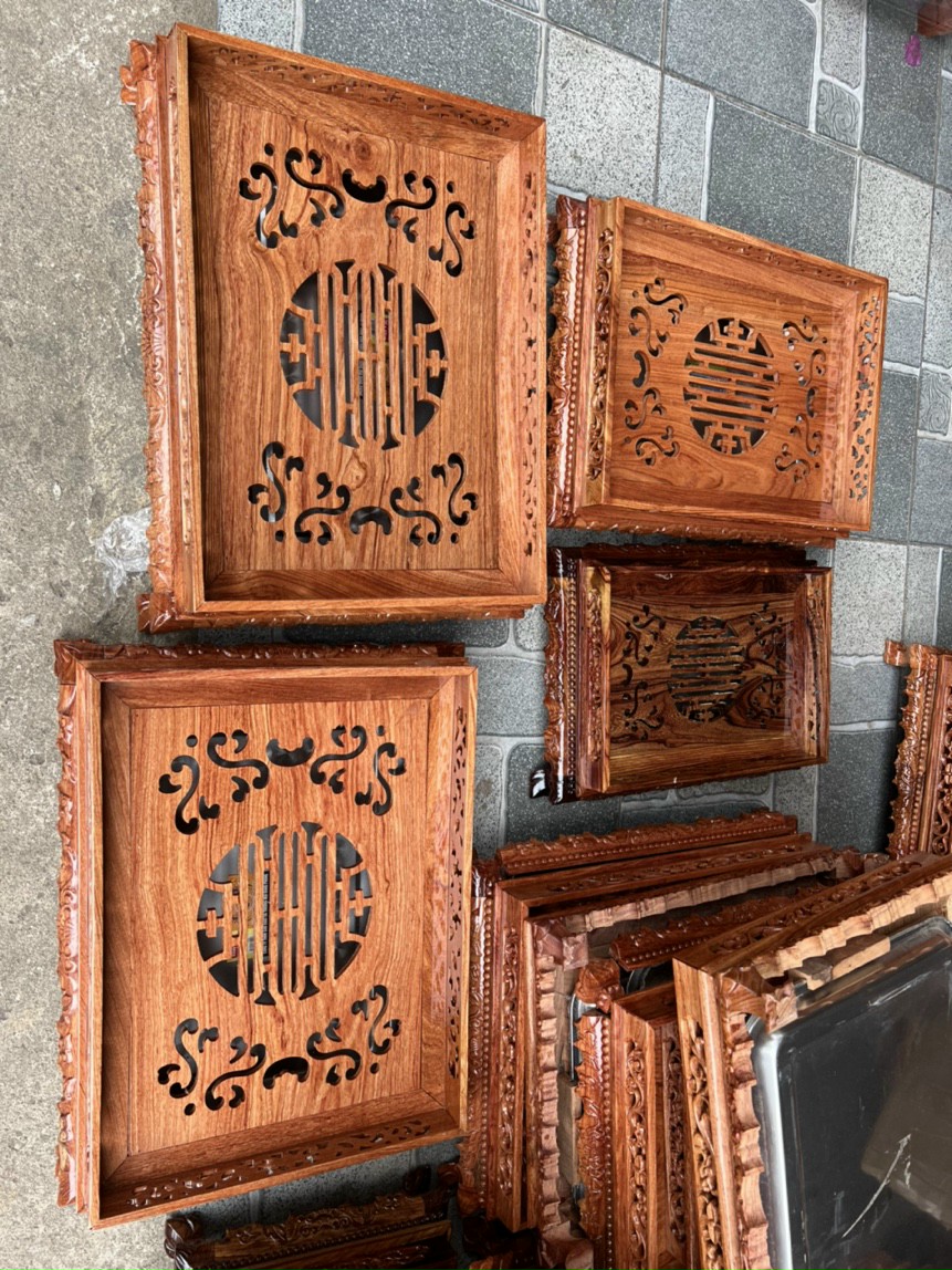 Khay trà gỗ hương chân quỳ