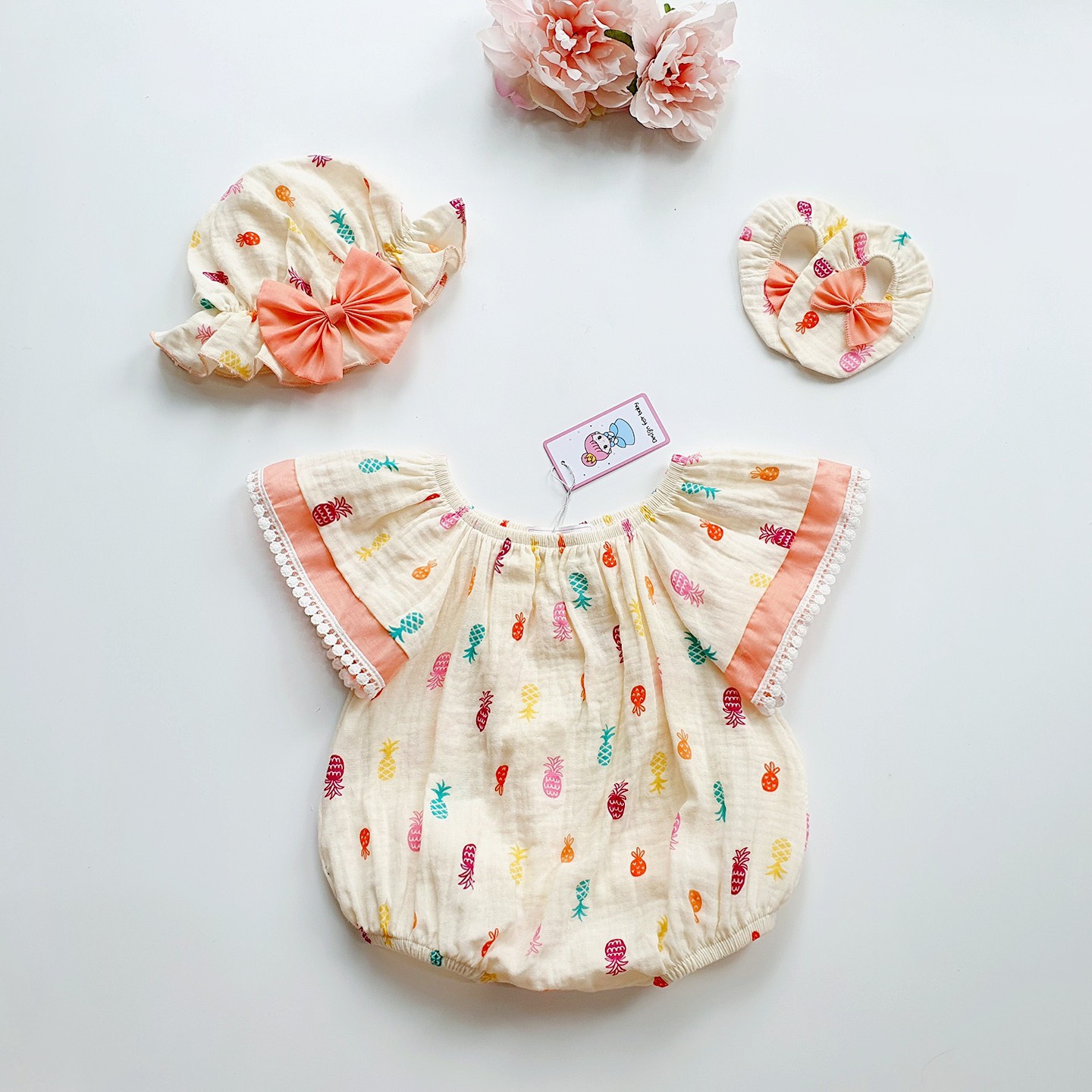 Body Cánh Én Hoạ Tiết Quả Dứa Chất XÔ MUSLIN Mềm Mát Cho Bé Gái 3 Đến 12kg