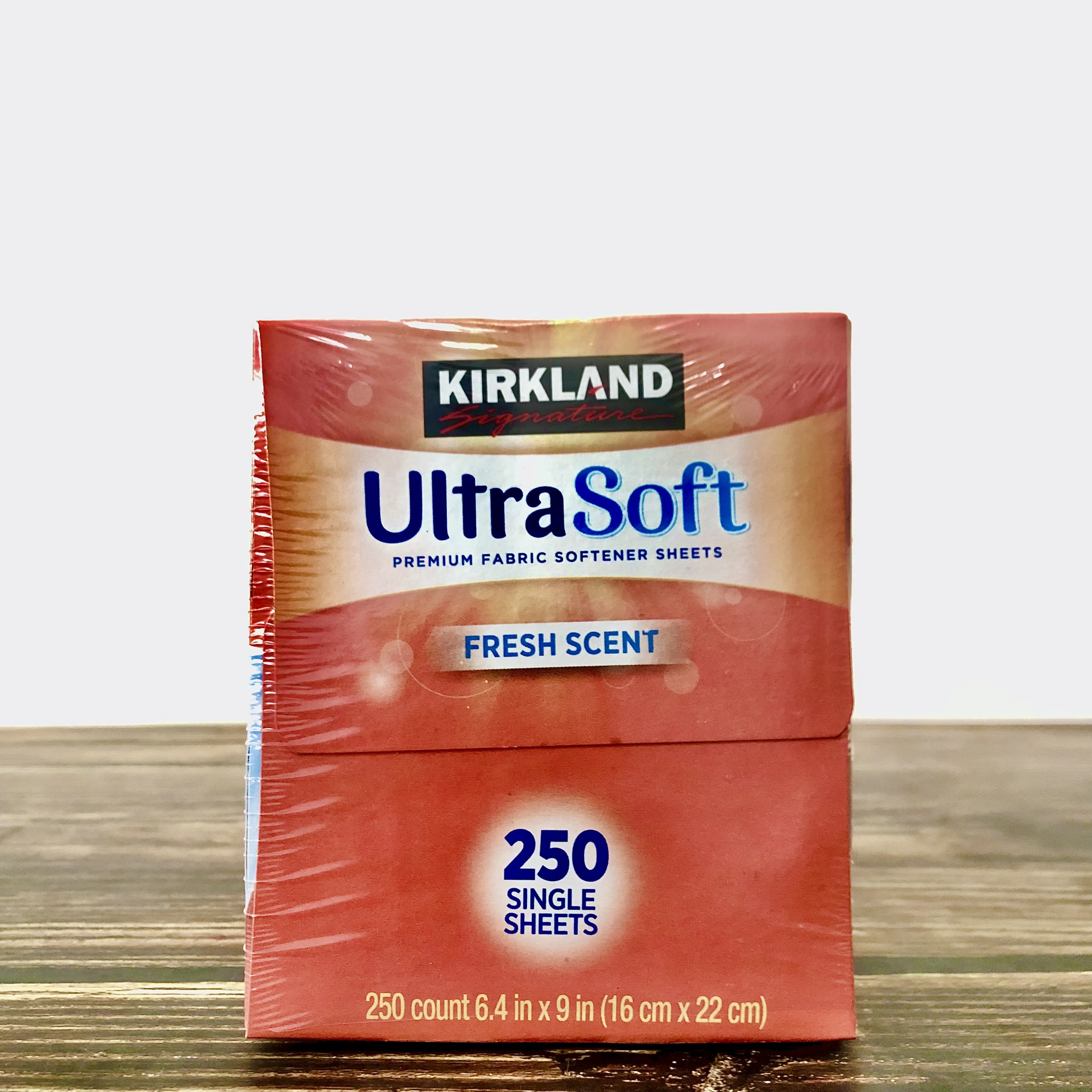 Set 2 Lốc Giấy Thơm Kirkland Signature Ultra Soft 250 Tờ Nhập Mỹ