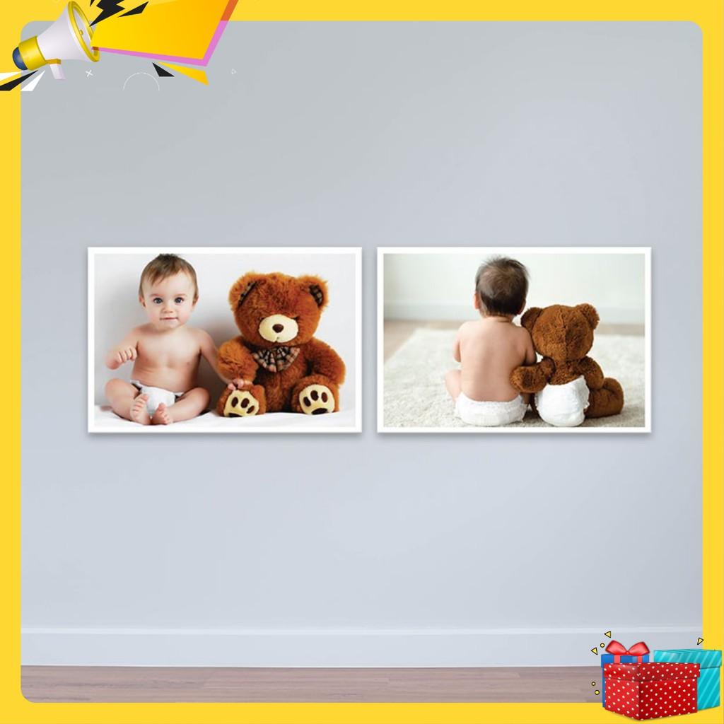Bộ 2 tranh treo tường em bé và người bạn gấu bông đáng yêu | Tranh trẻ em W3092