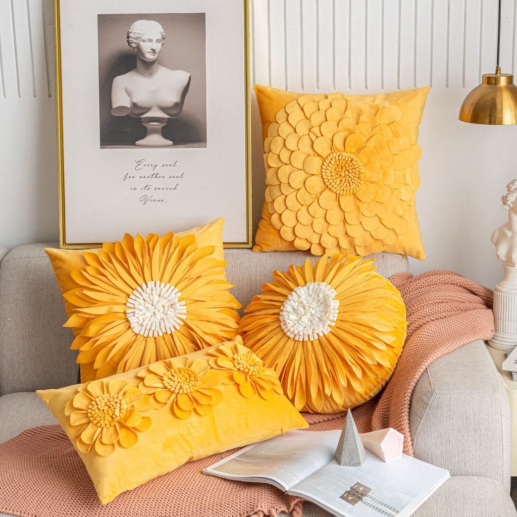 Gối trang trí sofa cao cấp, hoa văn độc lạ màu vàng 45x45cm, 30x50cm