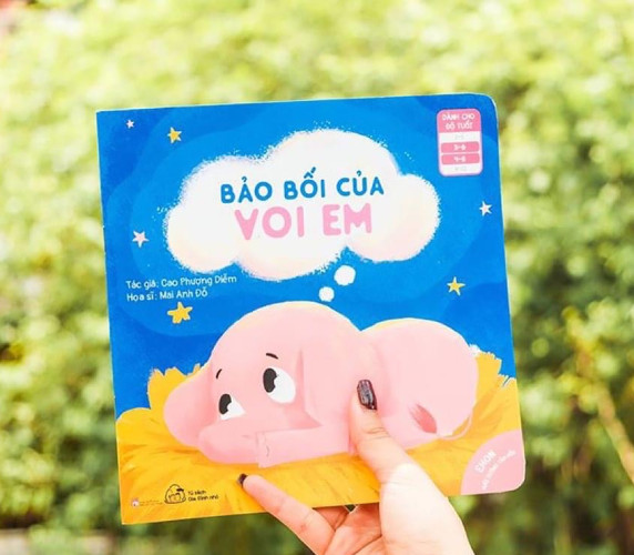 Combo 02 cuốn Ehon Nuôi Dưỡng Tâm Hồn - Bảo Bối Của Voi Em + Đôi Giày Của Saki