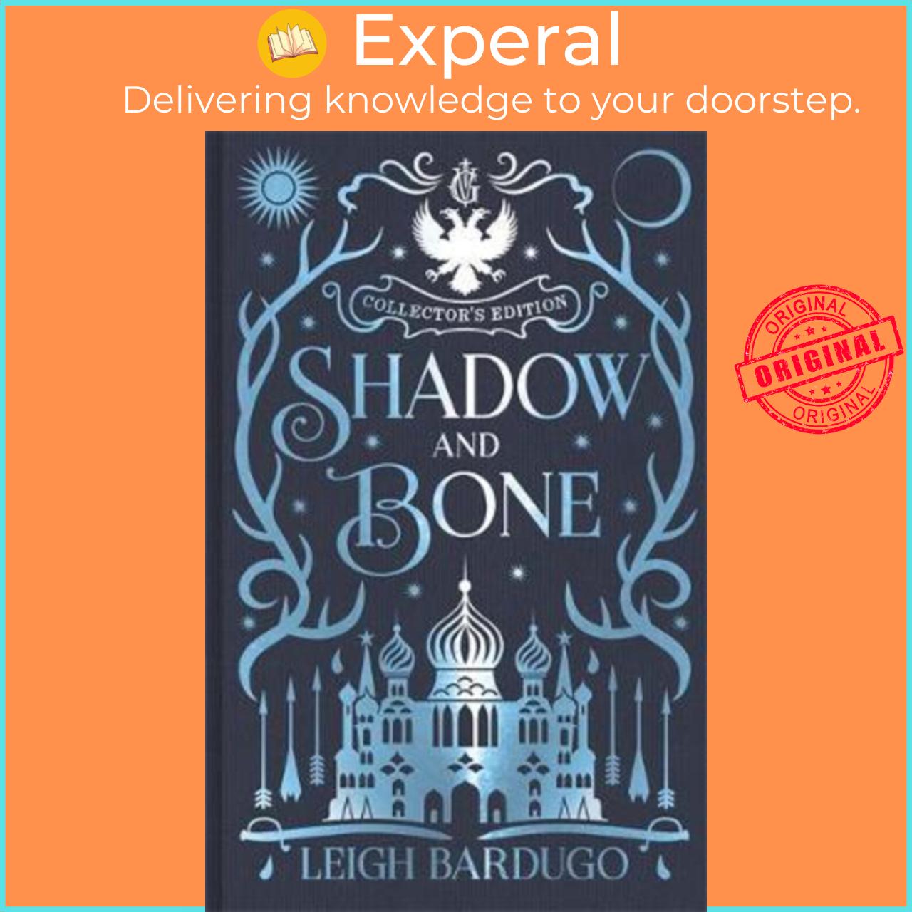 Sách - Shadow and Bone : Book 1 Collector's Edition by Leigh Bardugo