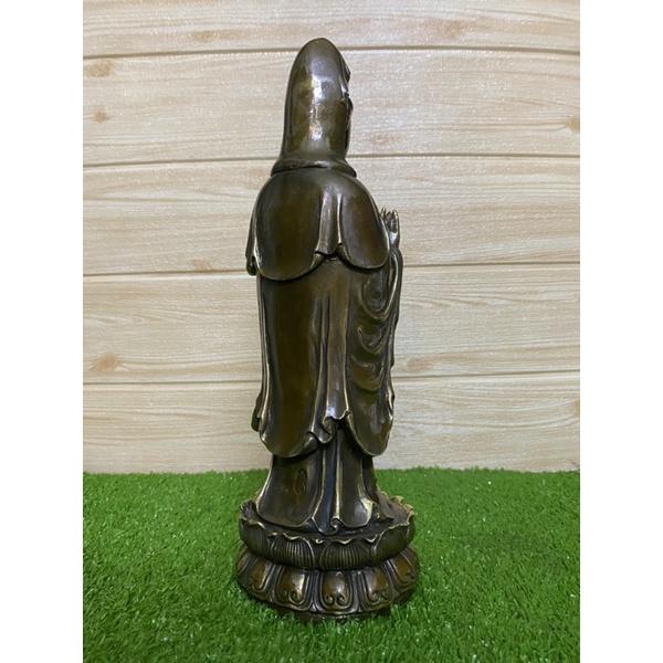 Tượng đồng mẹ quan thế âm bồ tát