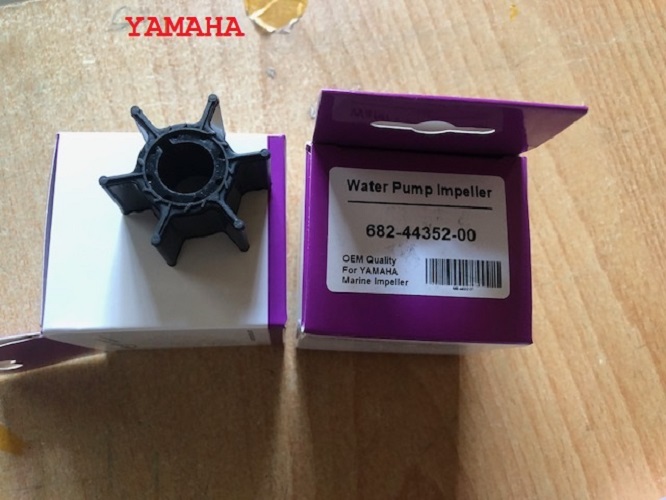 Cánh quạt  bơm nước làm mát ca nô Yamaha  6HP 8HP , Yamaha 6G1-44352-00, Mercury 47-11590M