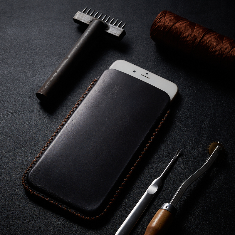 Bao Da Rút dành cho Iphone XS Max Luxury Handmade Da Bò Thật