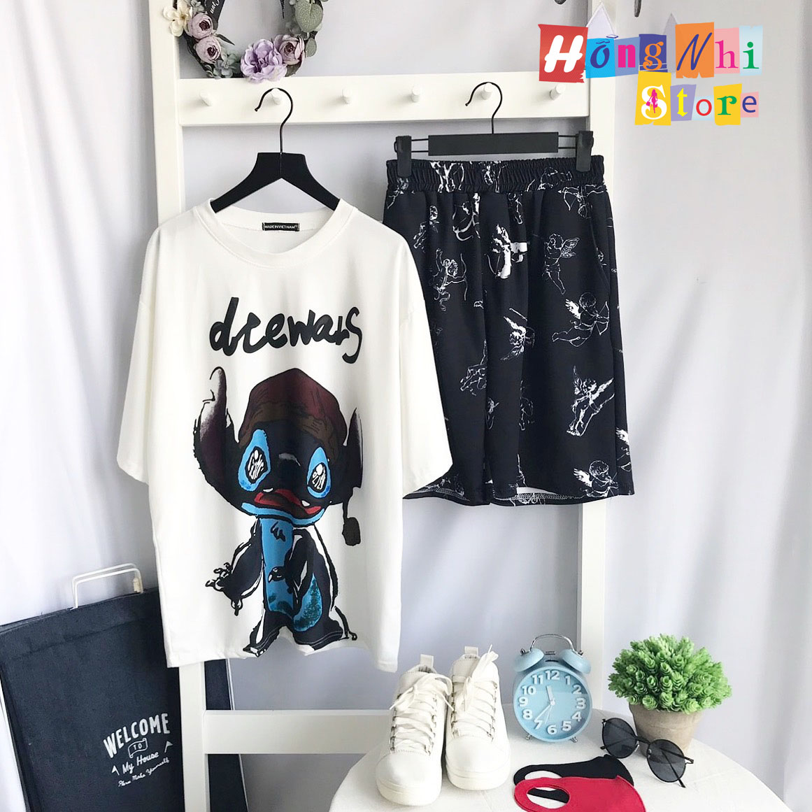 Quần Short Cartoon Unisex Màu Đen - Quần Đùi Hoạt Hình Siêu Cute - MM