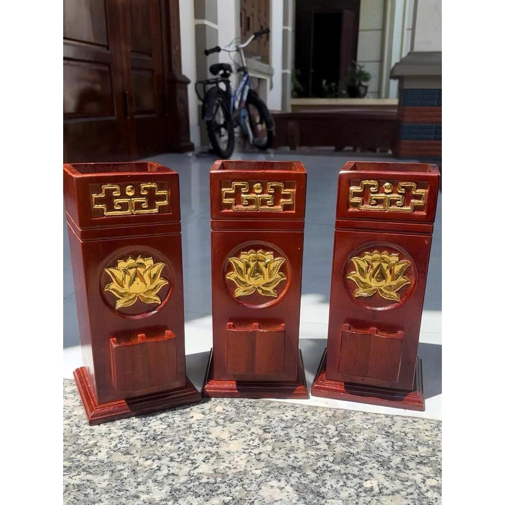 Ống đựng nhang bằng gỗ Hoa Sen Dát Vàng có khe để hộp quẹt bật lửa siêu tiện lợi