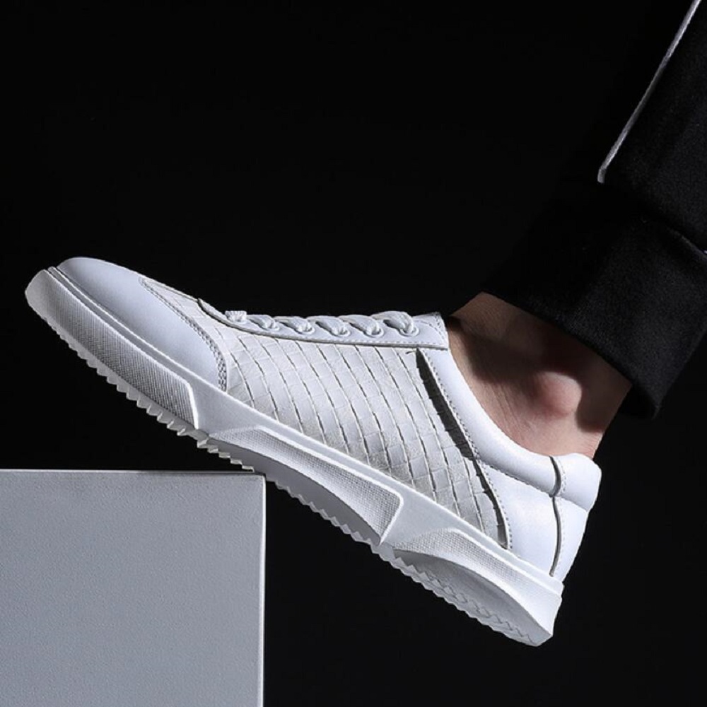 Overseas new men's large size casual shoes fashion trend wild white shoes leather shoes Korean men's shoes