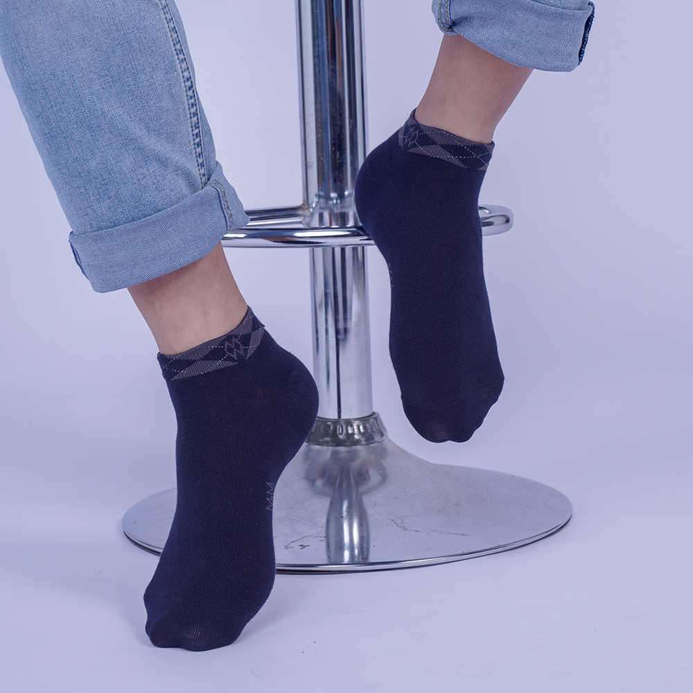 Hộp 5 đôi tất vớ nam cổ ngắn MRM Manlywear - mix màu, chất liệu sợi cotton êm chân, mềm mại thoáng mát, chống hôi chân