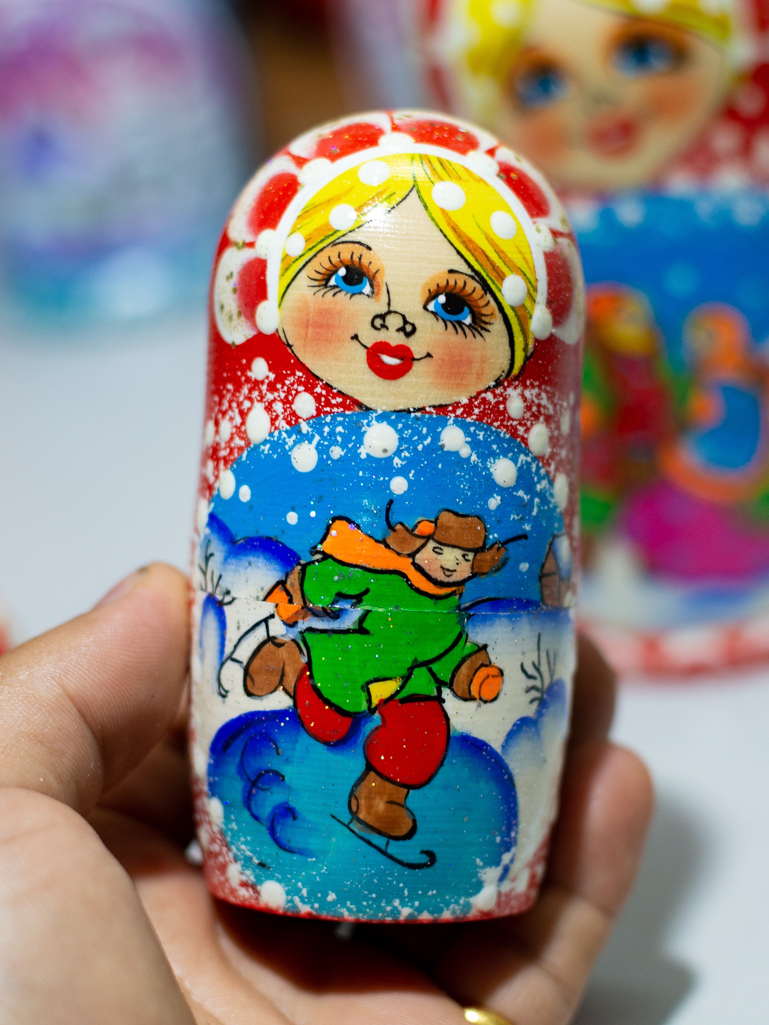 BỘ BÚP BÊ NGA MATRYOSHKA 5 LỚP SIZE 15CM &quot;HOẠT ĐỘNG LỄ HỘI DÂN GIAN&quot; MÀU ĐỎ