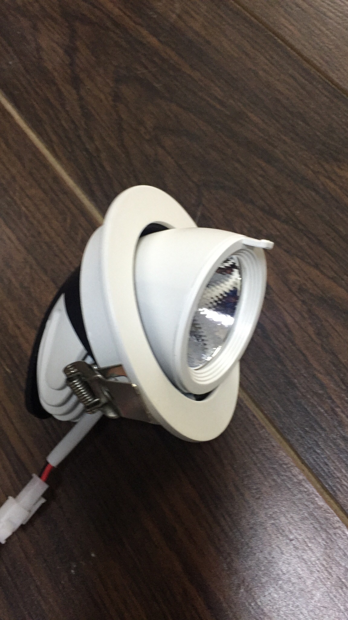 ĐÈN ÂM TRẦN XOAY 360, MV-XG1001, 10W, Đèn âm trần chỉnh góc chiếu .LỖ KHOÉT 90mm, Bảo hành 24 tháng