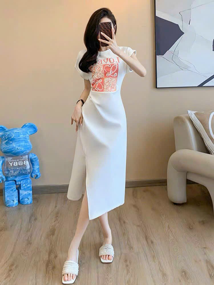 ĐẦM BODY THUN CHỮ LOVE KẾT HỘT CHÂU