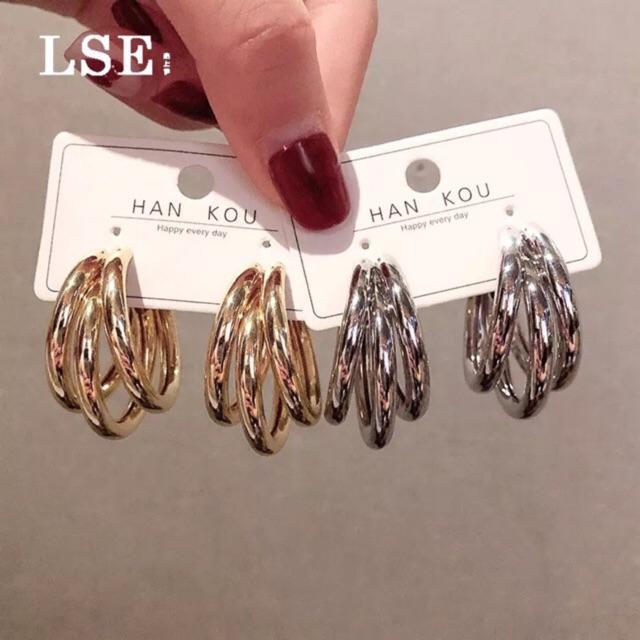 Hoa tai khoanh tròn phong cách âu mỹ