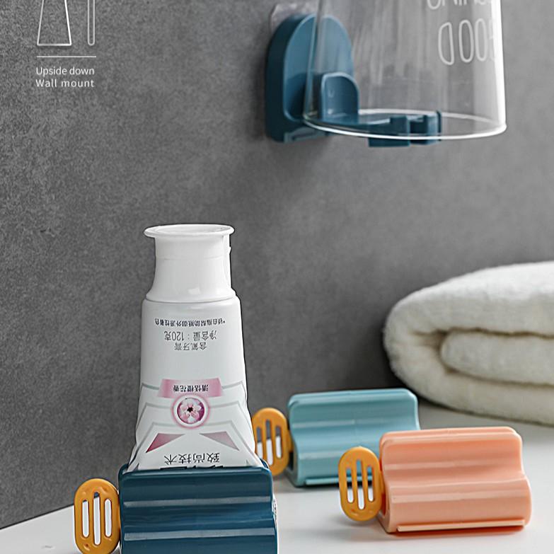 Kệ Để Bàn Chải Và Cốc Đánh Răng Kèm Đồ Nặn Kem Đánh Răng Nhỏ Gọn Dán Tường Tiện Lợi