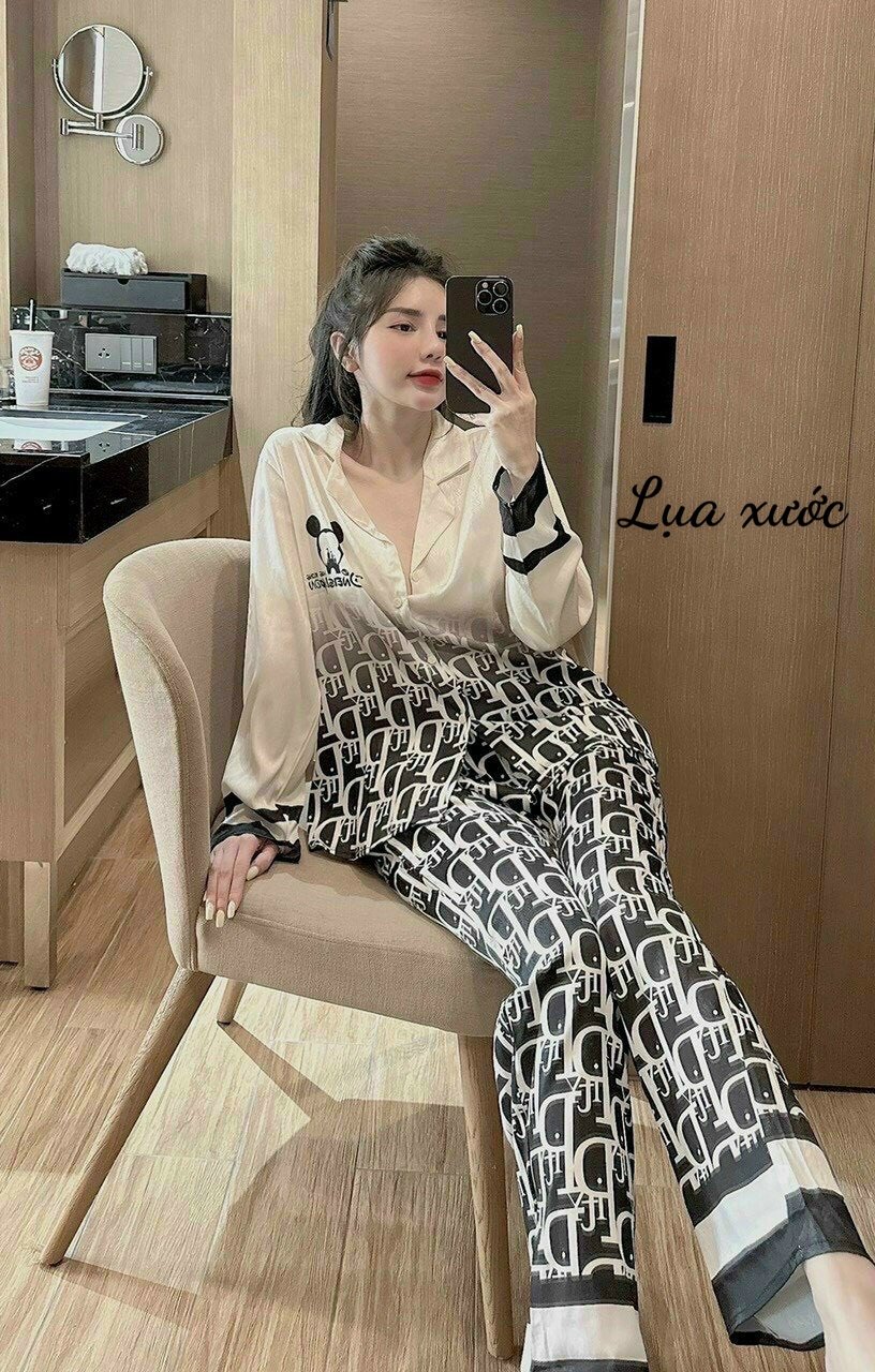 Đồ bộ lụa xước thiết kế