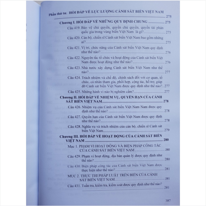 Sách 550 Câu Hỏi Đáp về Biển Đảo Việt Nam - V2230T