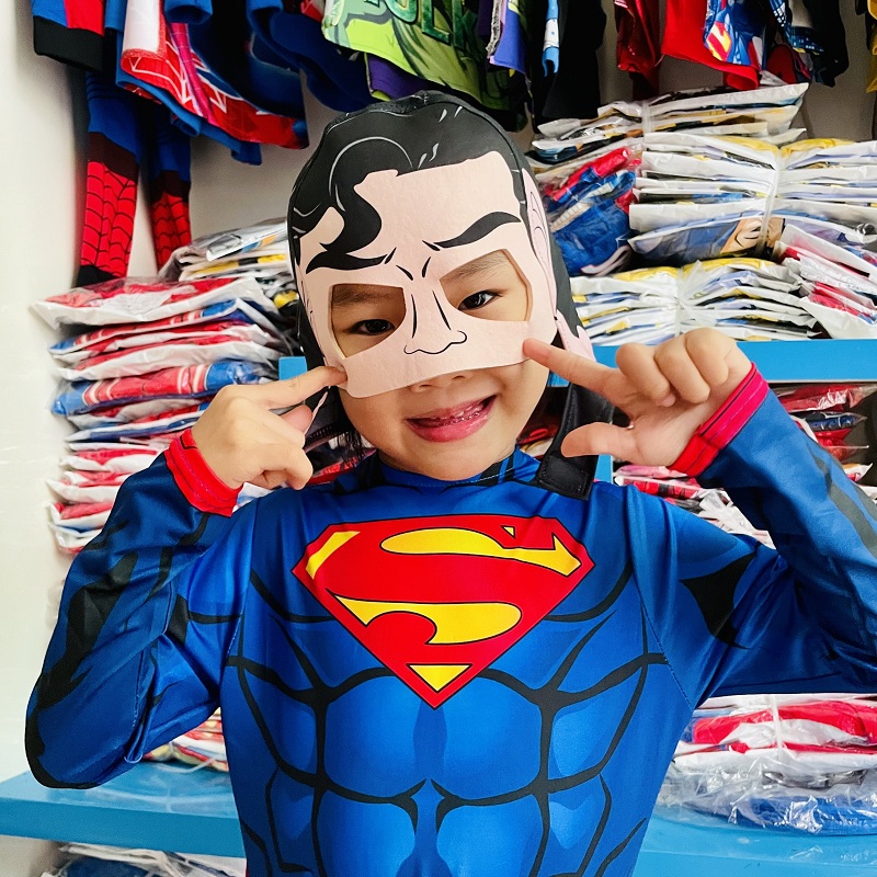 Bộ siêu nhân Superman liền quần kèm Choàng và mặt nạ B175