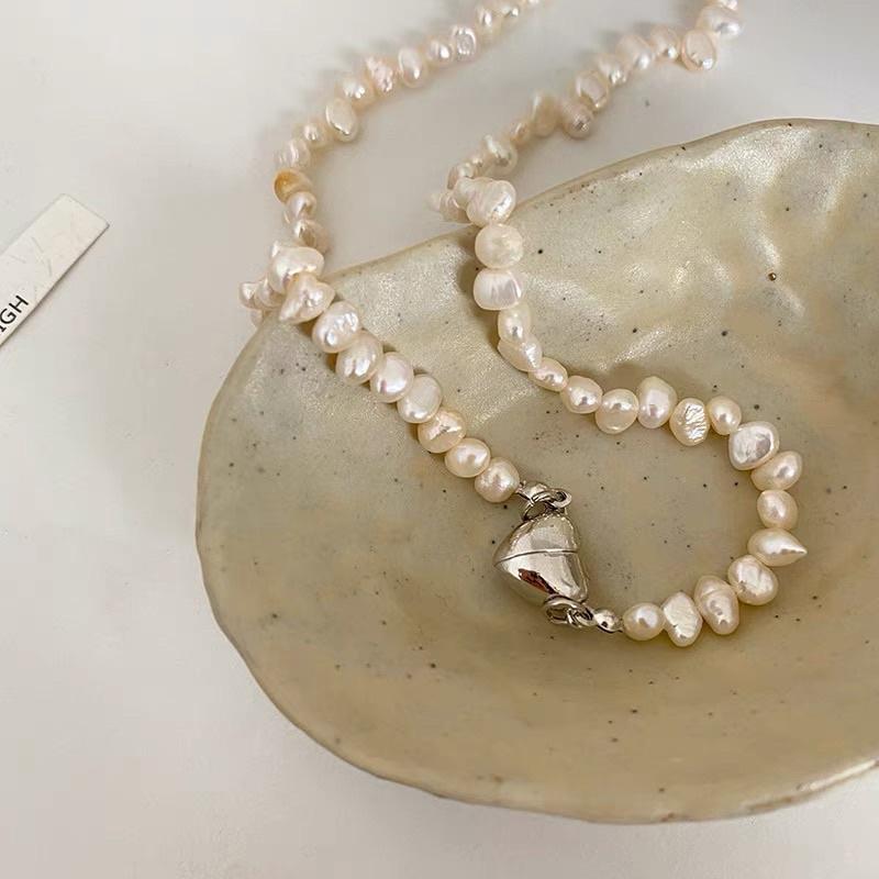 Vòng cổ đính hạt trái tim phong cách hàn quốc - choker đính hạt hình tim - Maben