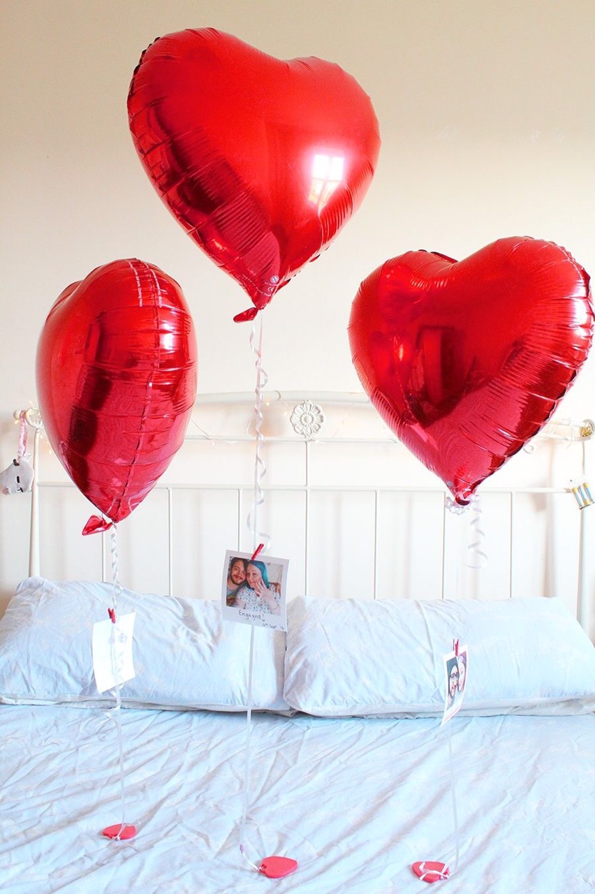 Bộ bong bóng chữ love trang trí tiệc kỉ niệm ngày cưới hpni60
