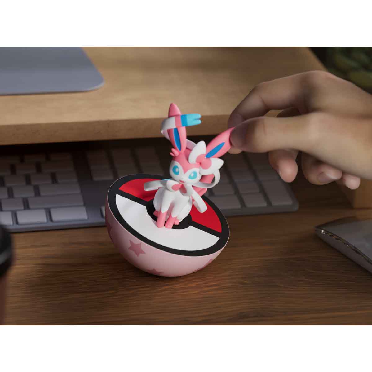 Đồ Chơi Mô Hình Pokemon Lật Đật - Sylveon POKEMON TOYS SYLVEON/LBW24001