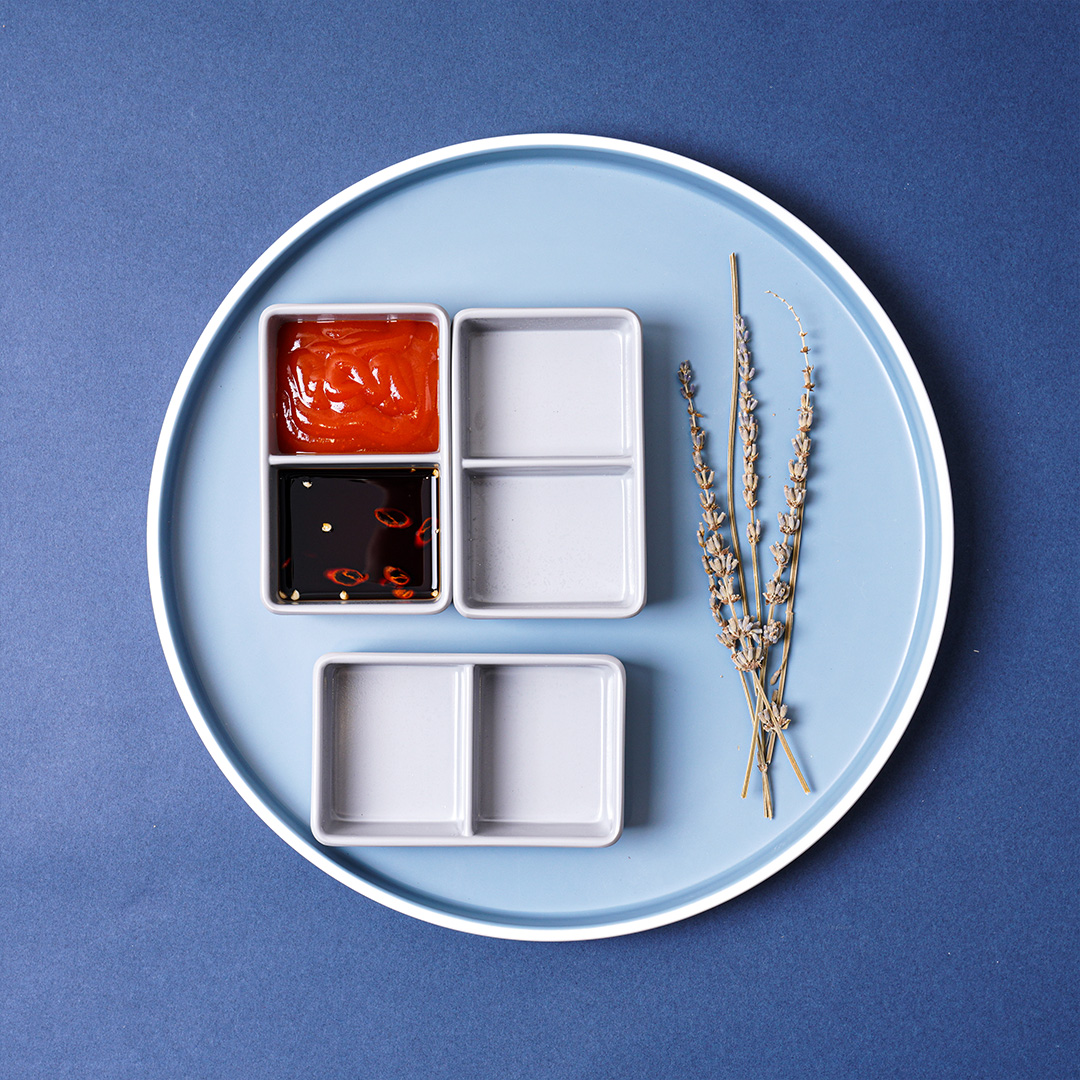 Chén chấm hình chữ nhật 2 ngăn bằng melamine cao cấp màu xanh