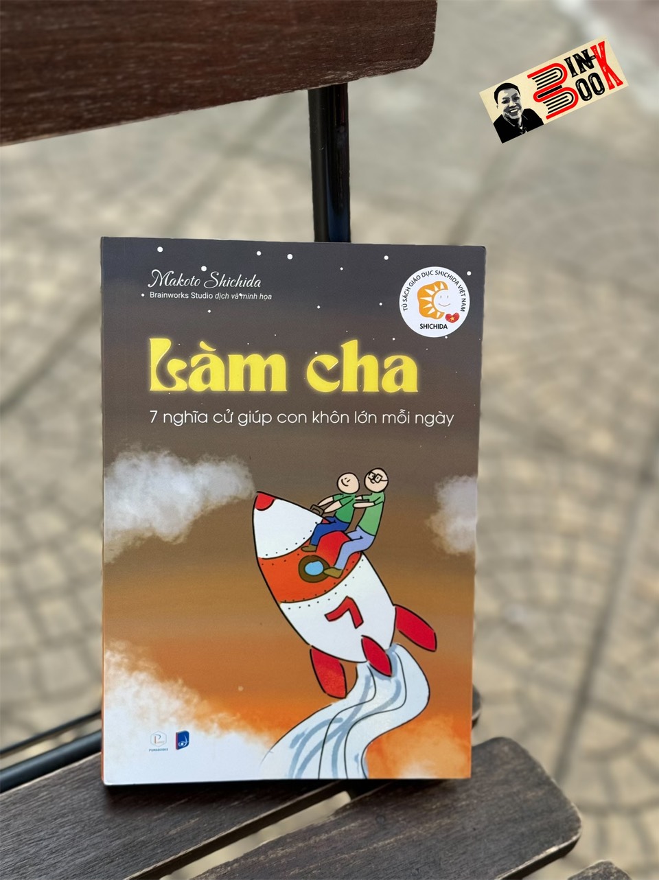 LÀM CHA: 7 NGHĨA CỬ GIÚP CON KHÔN LỚN MỖI NGÀY - Makoto Shichida - Brainworks Studio dịch - PUMA Books - Nhà xuất bản Dân Trí.