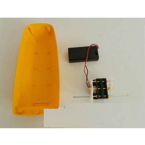 Thuyền nhựa mái chèo chạy pin tự lắp ráp