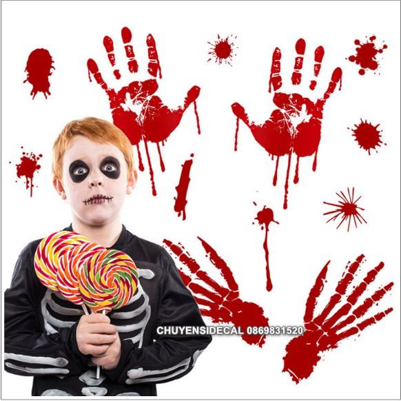 Decal trang trí tường HALLOWEEN - CẶP TAY MÁU KINH DỊ