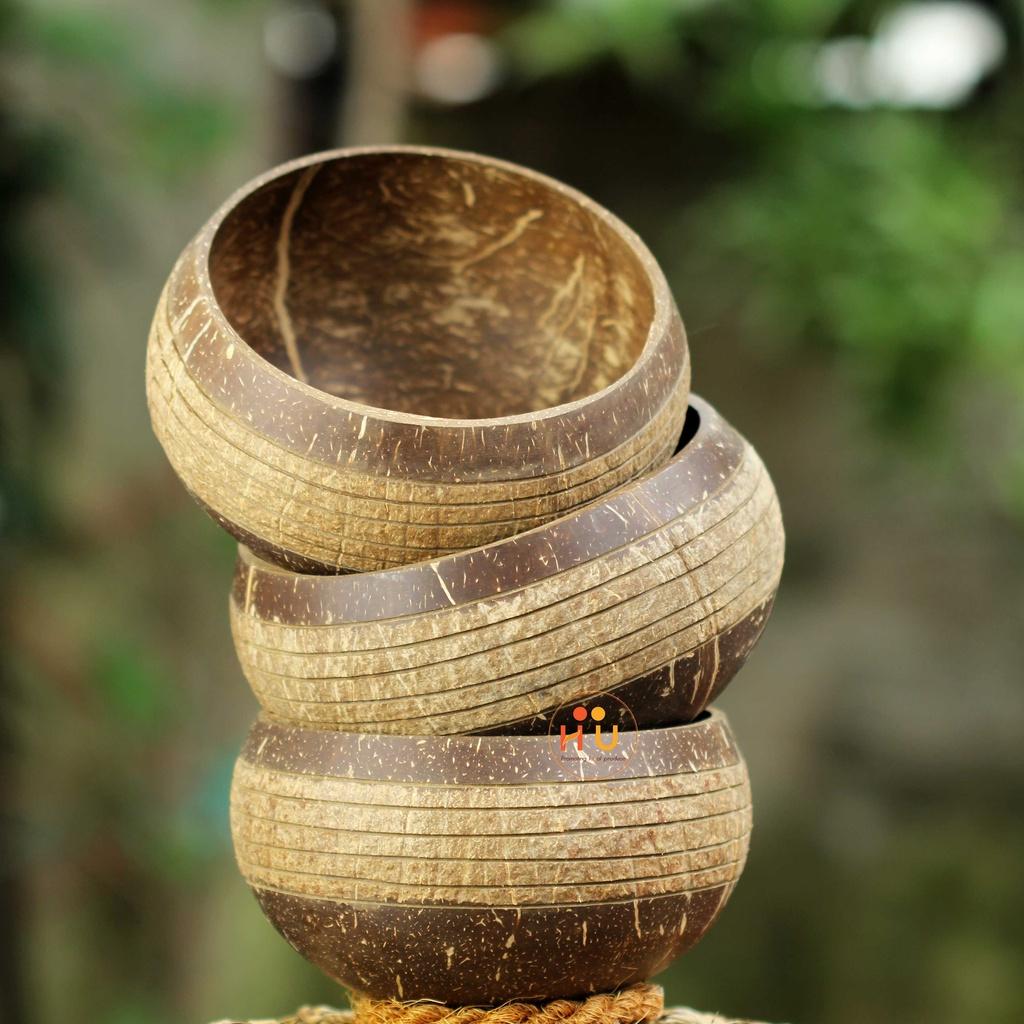 Tô gáo dừa khắc hoa văn Lac