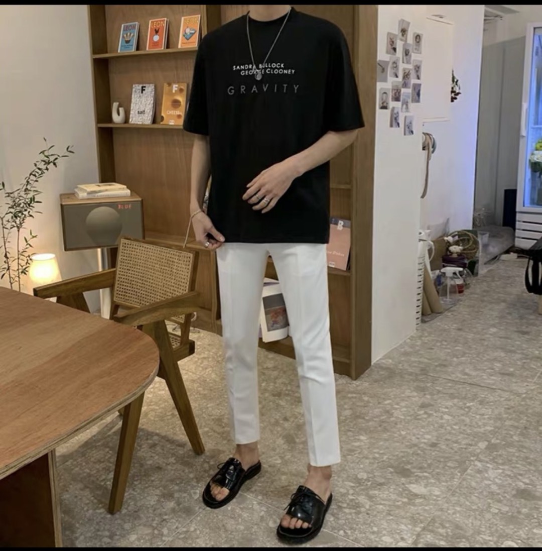 Áo Thun Nam Tay Lỡ Unisex cổ Tròn chất liệu vải cotton màu đen form rộng in chữ GRAVITY phong cách độc chất Trumunisex