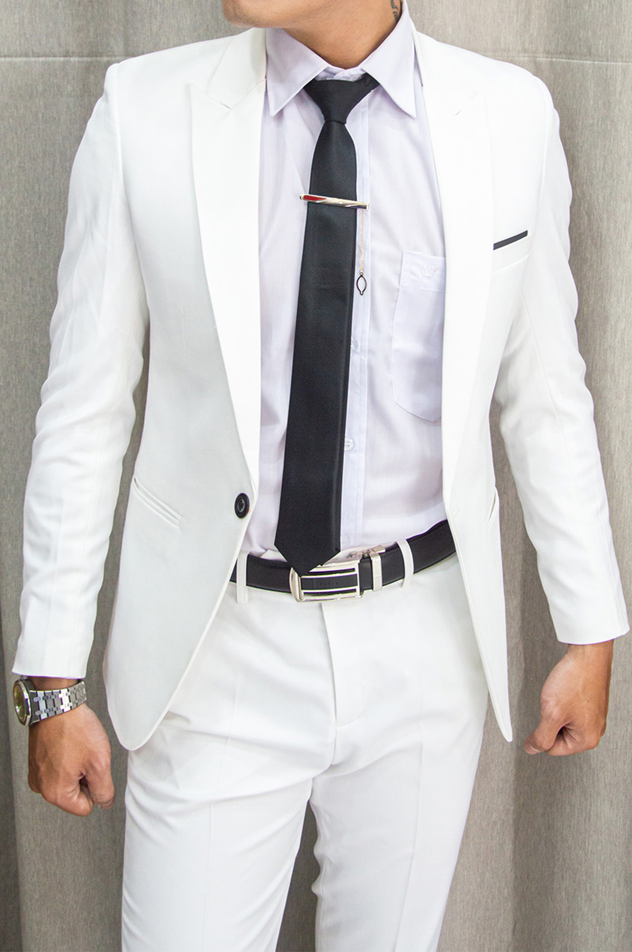 Bộ vest nam 1 nút ôm body màu trắng chất liệu co dãn , thoáng mát tặng kèm combo phụ kiện