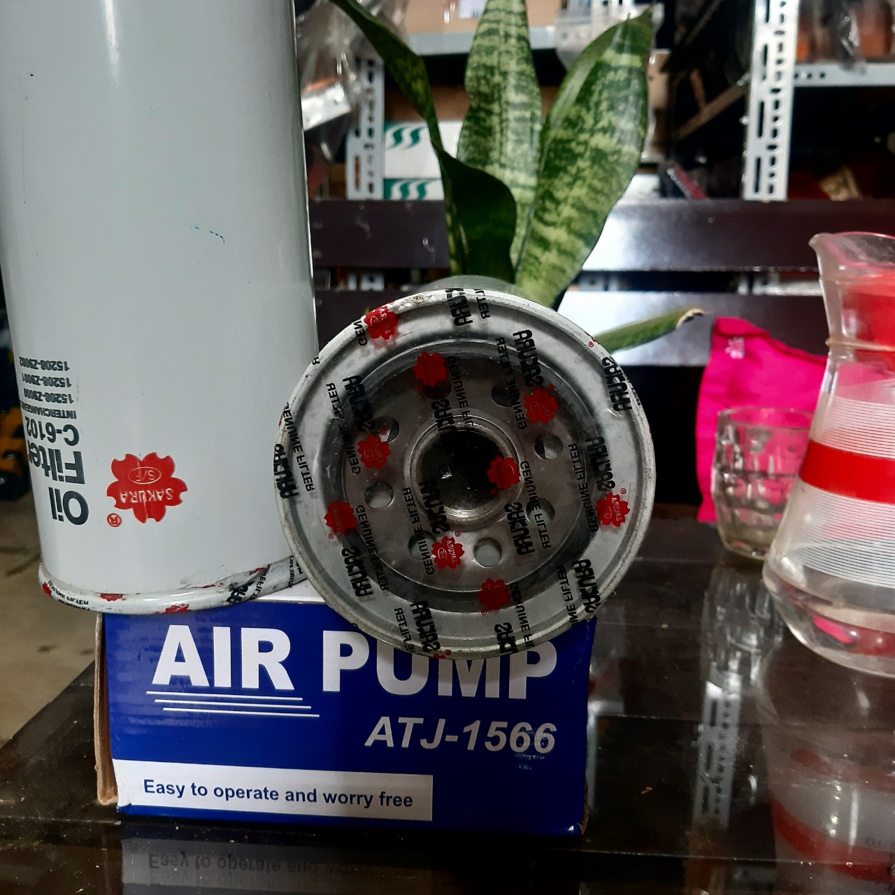 Lọc nhớt xe Nissan, mã SP C-6102/15208-Z9000/ Z9001/ Z9003/ Z9007/ Z433. Hàng Sakura