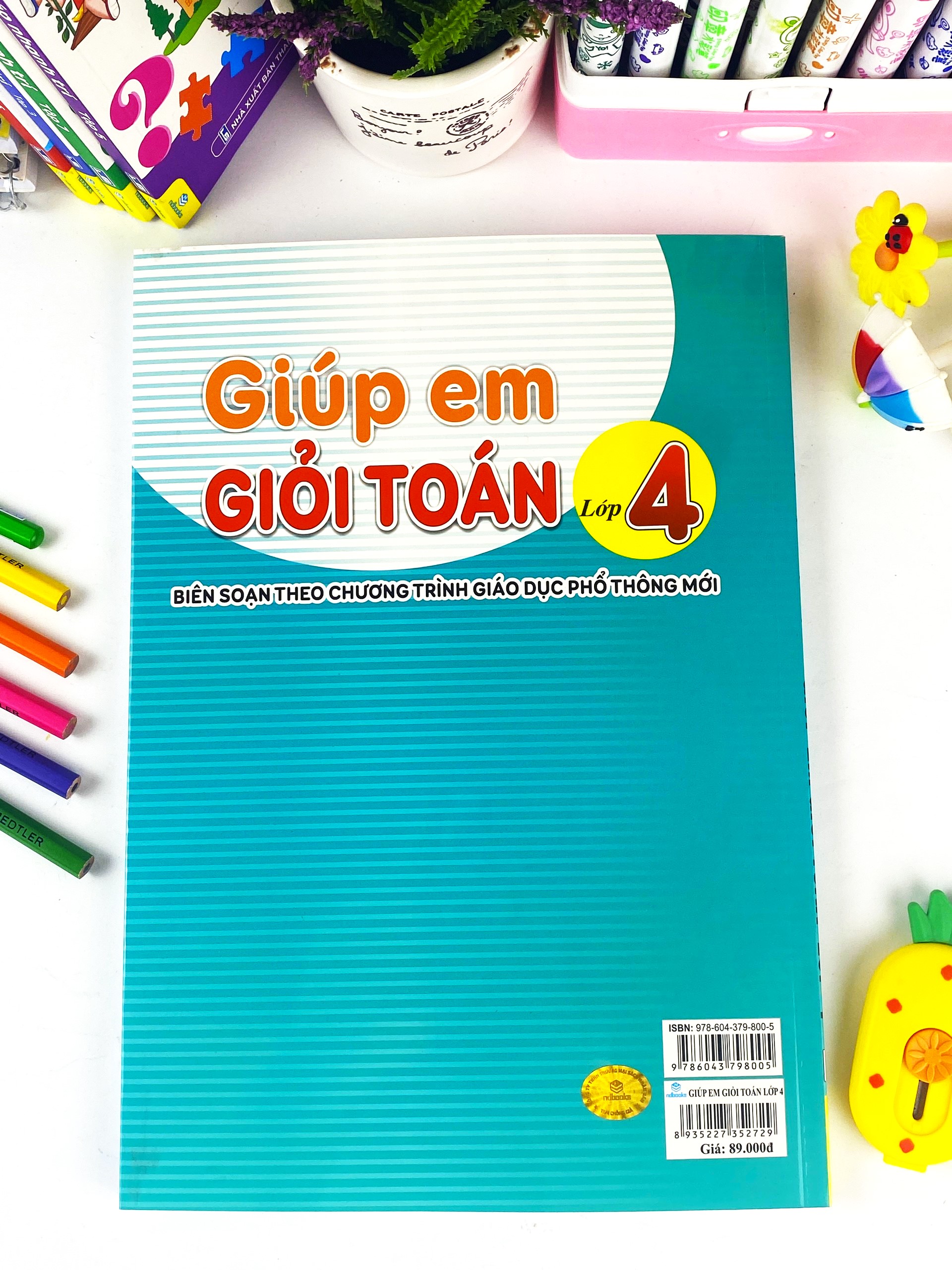 Sách - Giúp Em Giỏi Toán Lớp 4 - Biên soạn theo chương trình GDPT mới - ndbooks