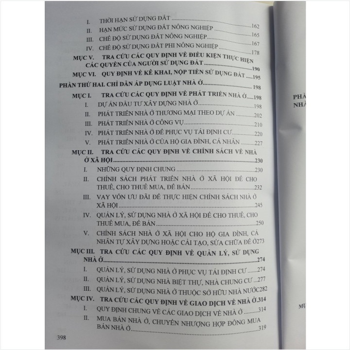 Sách Chỉ Dẫn Áp Dụng Luật Đất Đai - Luật Nhà Ở - Tra Cứu Các Loại Thuế Mới Liên Quan Đến Đất Đai Nhà Ở - V1891T