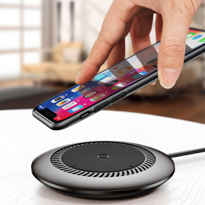 Đế sạc nhanh không dây tích hợp quạt hút tản nhiệt Baseus CCALL-XU01 cho Apple iPhone/ Samsung - Hàng nhập khẩu