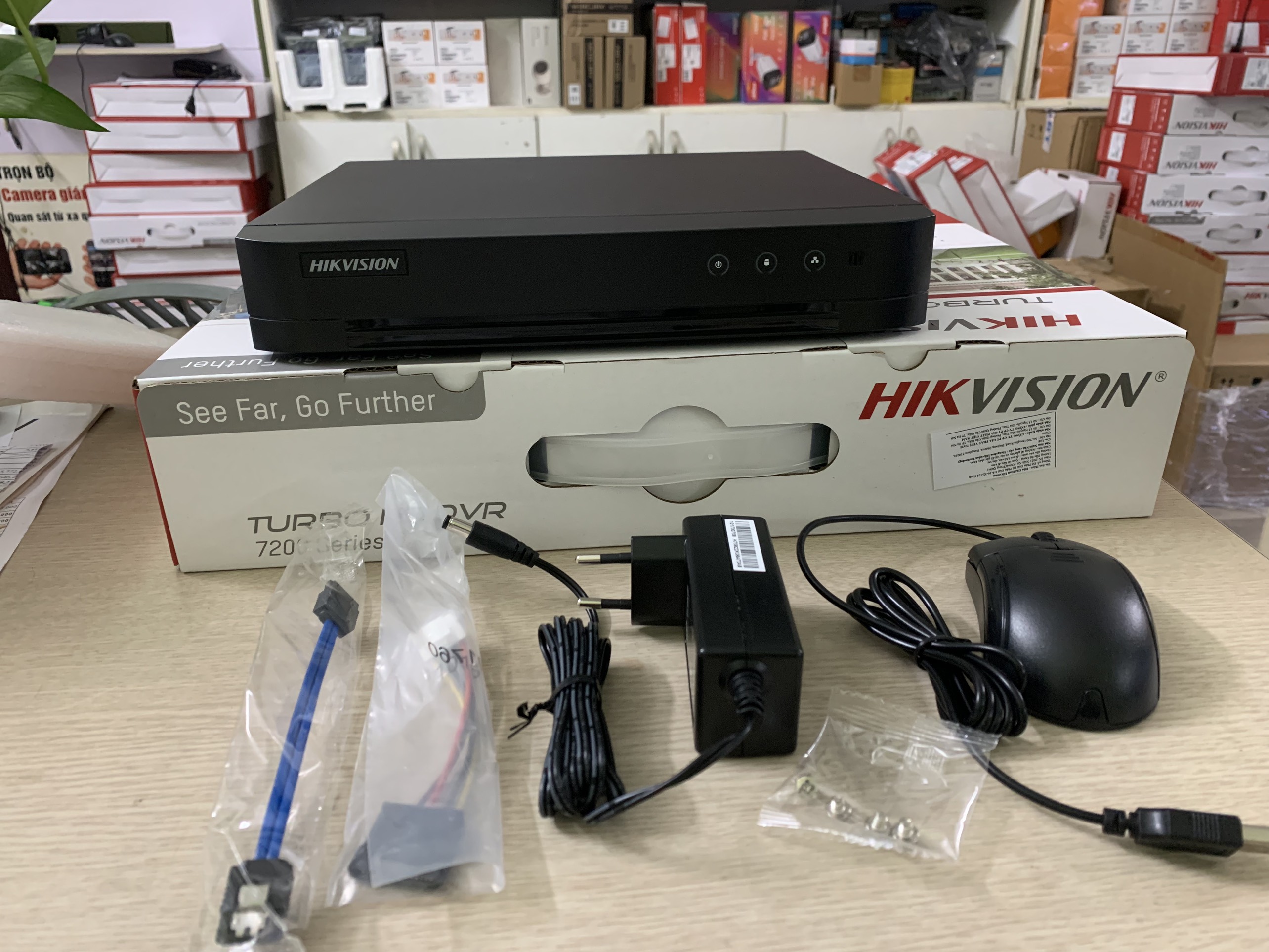 Đầu ghi hình Camera 16 kênh HIKVISION chuẩn H265 DS-7216HGHI-K2 - Hàng chính hãng